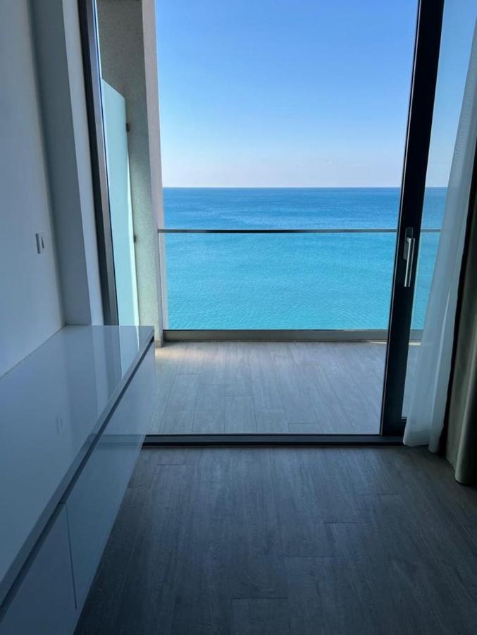 Wave Montenegro Hotel Sutomore Bagian luar foto
