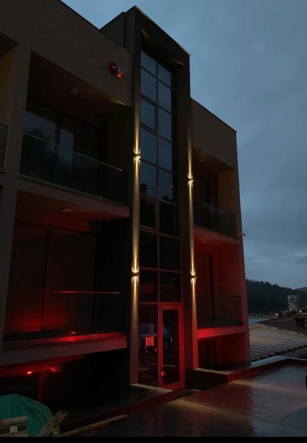 Wave Montenegro Hotel Sutomore Bagian luar foto