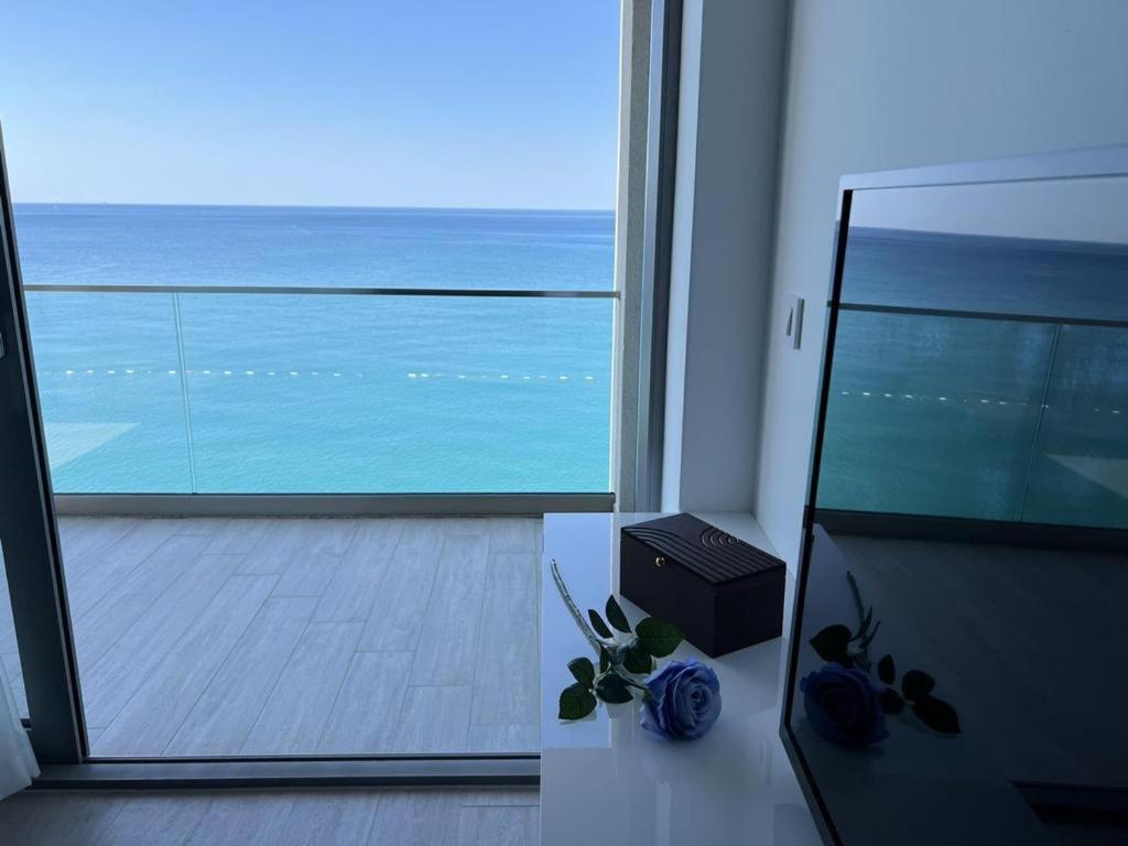 Wave Montenegro Hotel Sutomore Bagian luar foto